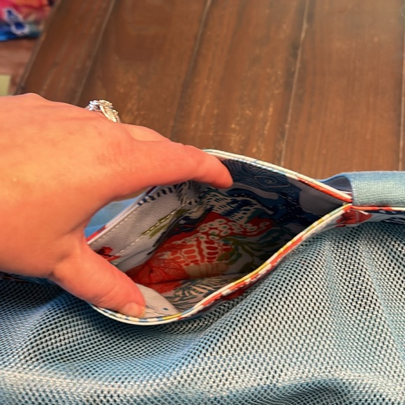 Vera Bradley Large Beach Tote. Sea life motif. - Picture 9 of 16